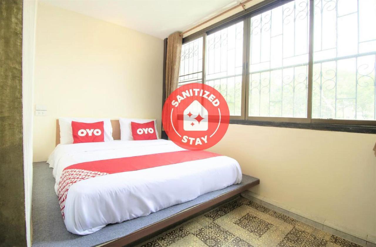 Oyo 671 Laluna River House Chanthaburi Bagian luar foto